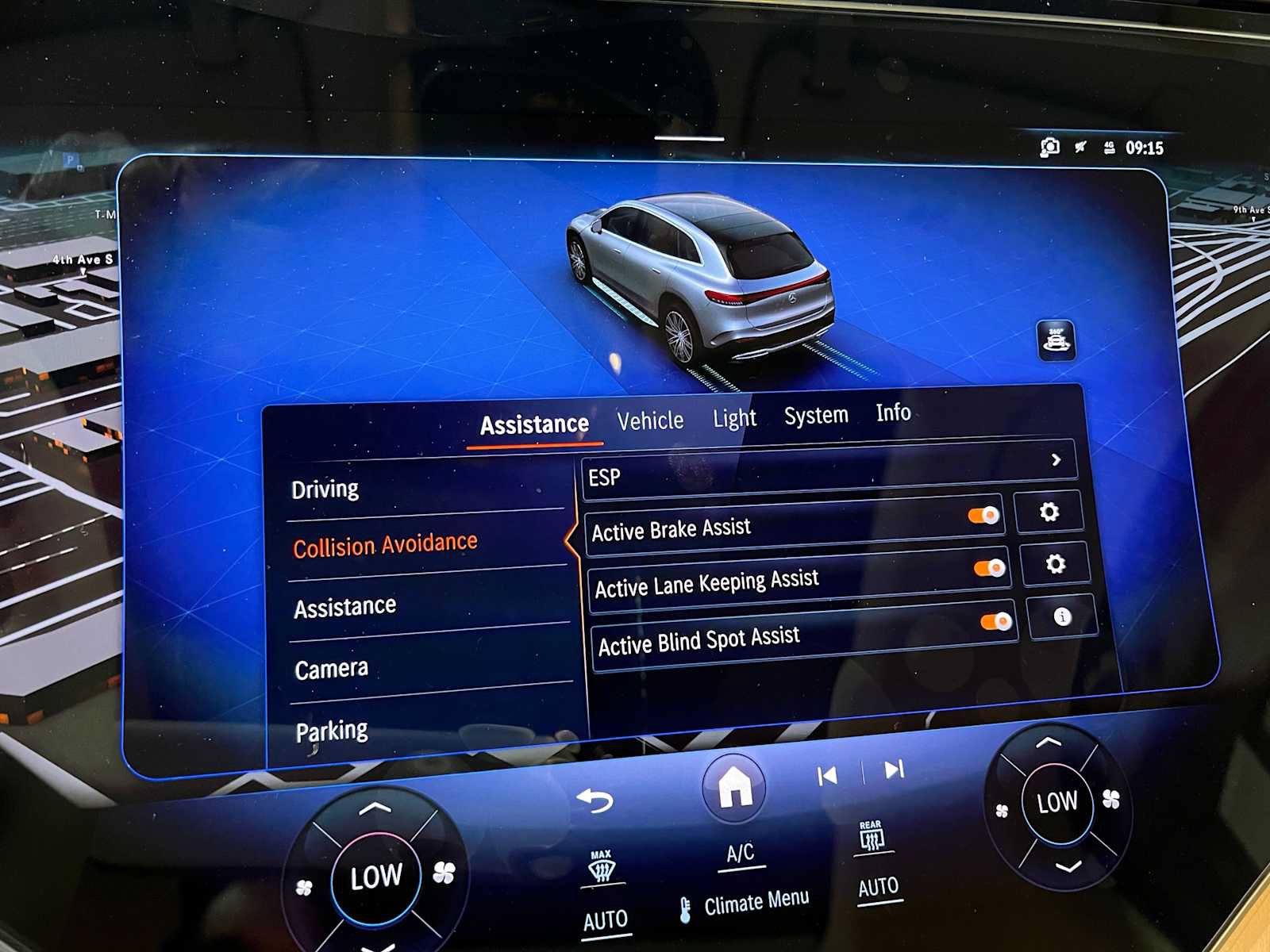 New 2026 Mercedes-Benz EQS 400 4MATIC SUV image 38