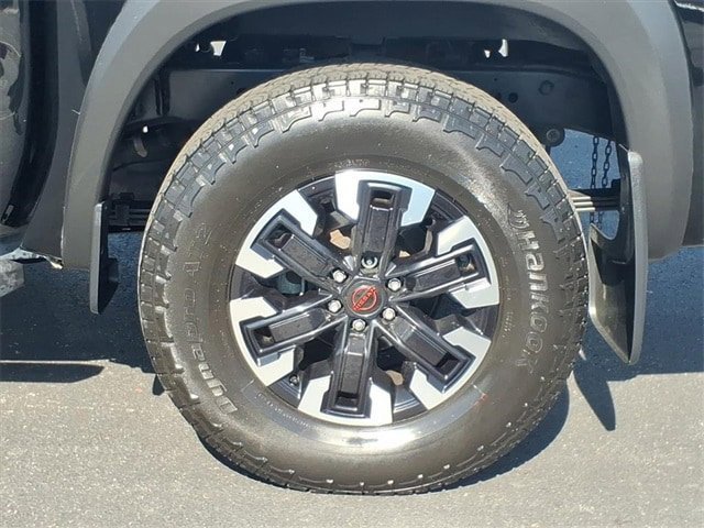 Certified 2023 Nissan Frontier PRO-4X w/ Tow Package image 6