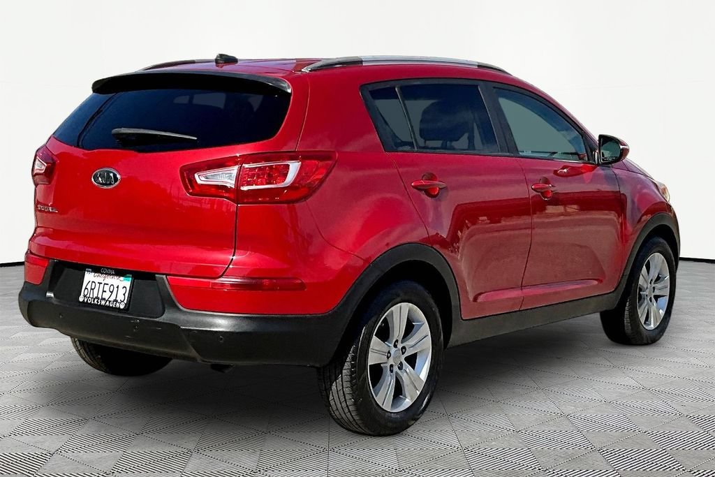 Used 2011 Kia Sportage LX w/ Convenience Pkg FWD image 6