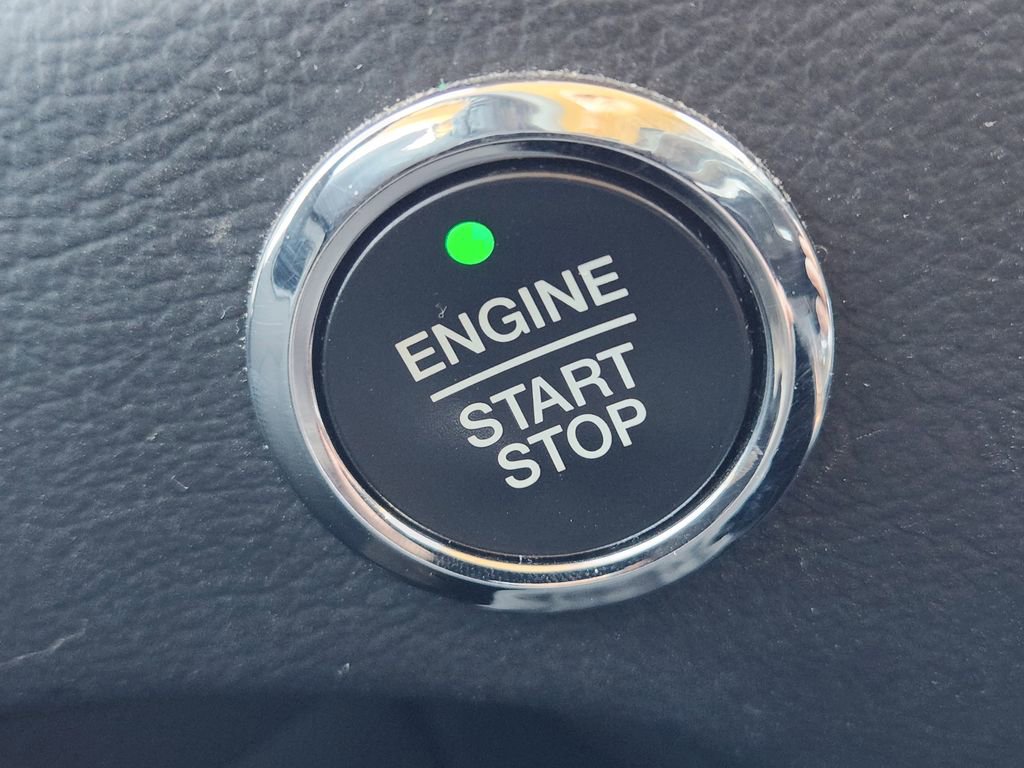 Certified 2024 Ford Edge Titanium image 20