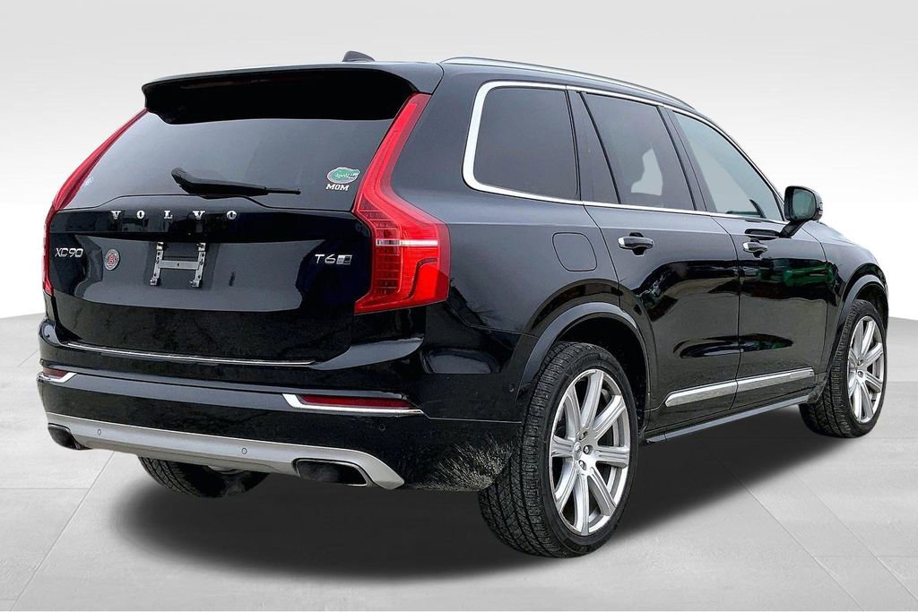 Used 2017 Volvo XC90 T6 Inscription w/ Vision Package image 7