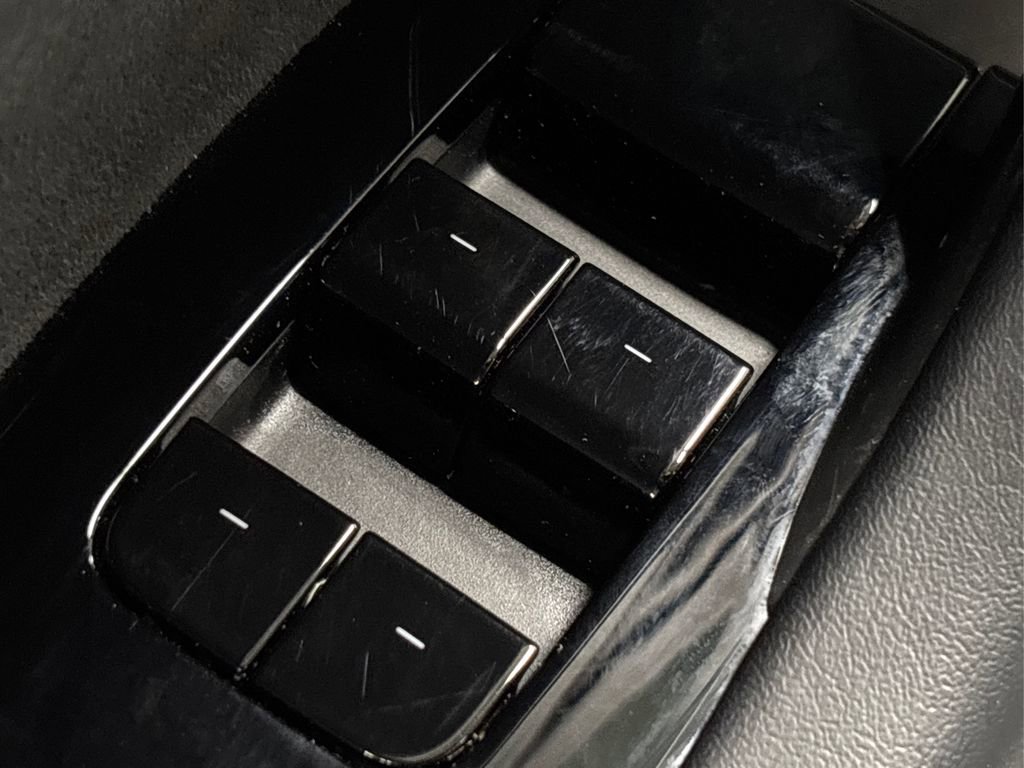 Used 2020 Tesla Model 3 Long Range image 32