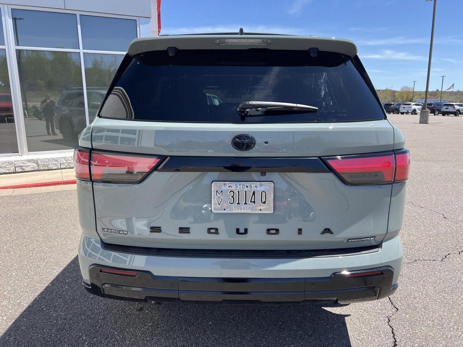 Used 2026 Toyota Sequoia Platinum AWD/4WD image 19