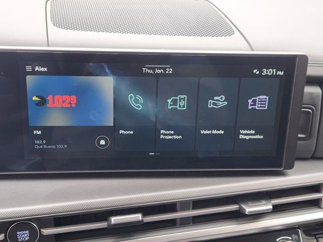 Used 2024 Hyundai Santa Fe SEL image 14