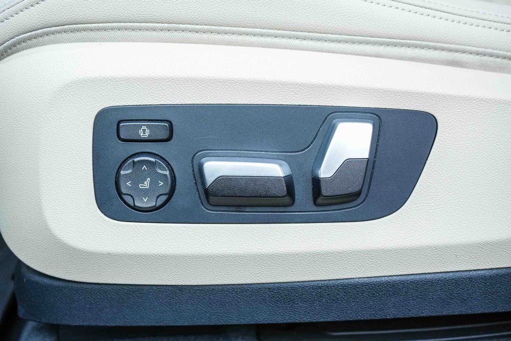 Used 2019 BMW X5 xDrive40i w/ Convenience Package image 21