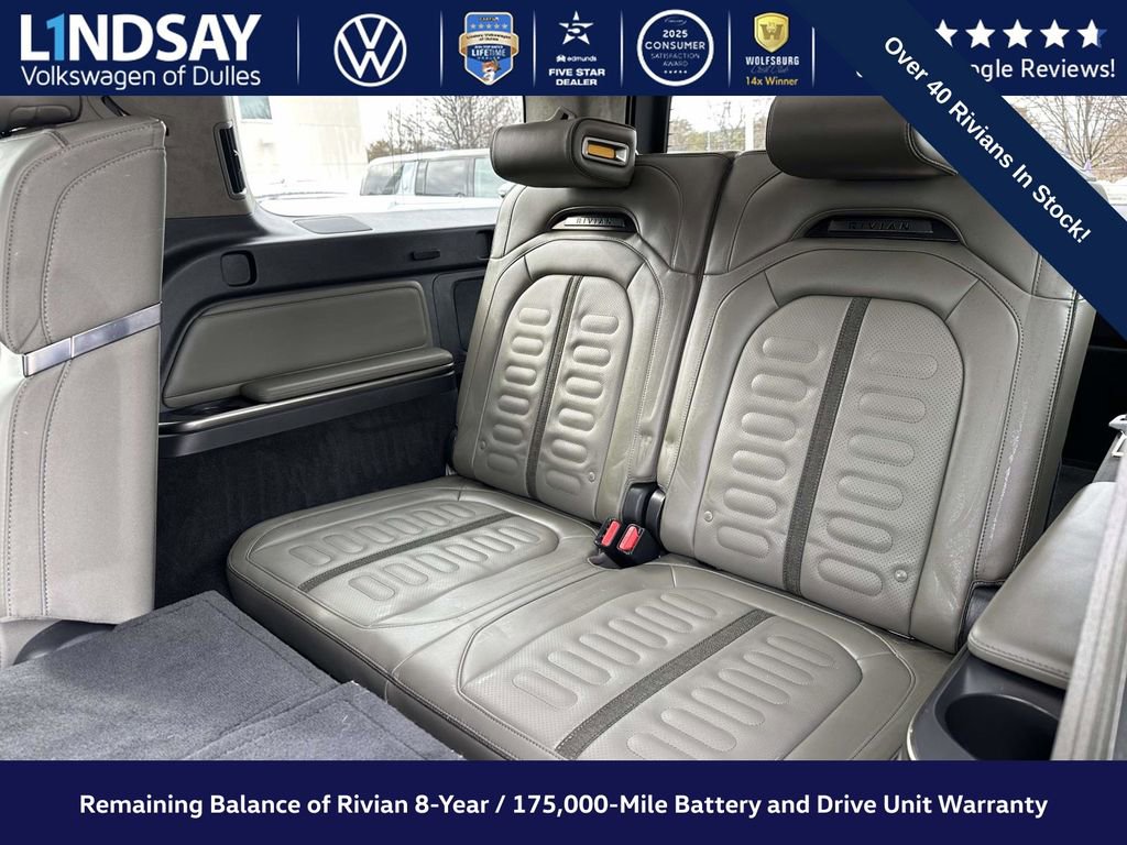 Used 2023 Rivian R1S Adventure image 15