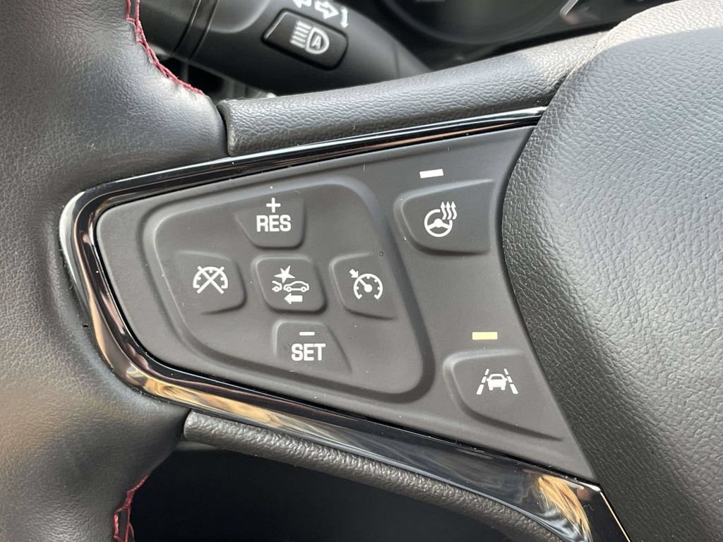 Used 2024 Chevrolet Equinox RS FWD image 31