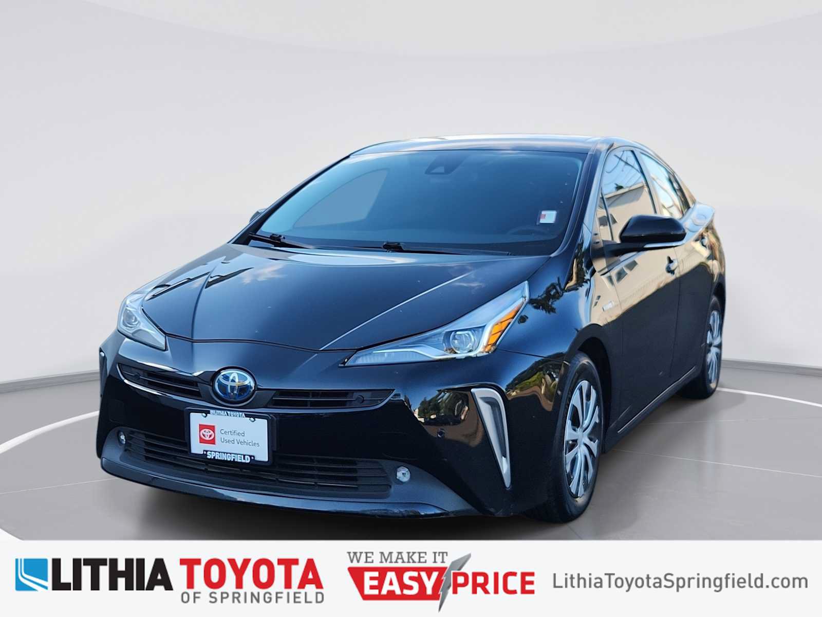Certified 2021 Toyota Prius LE AWD/4WD image 1