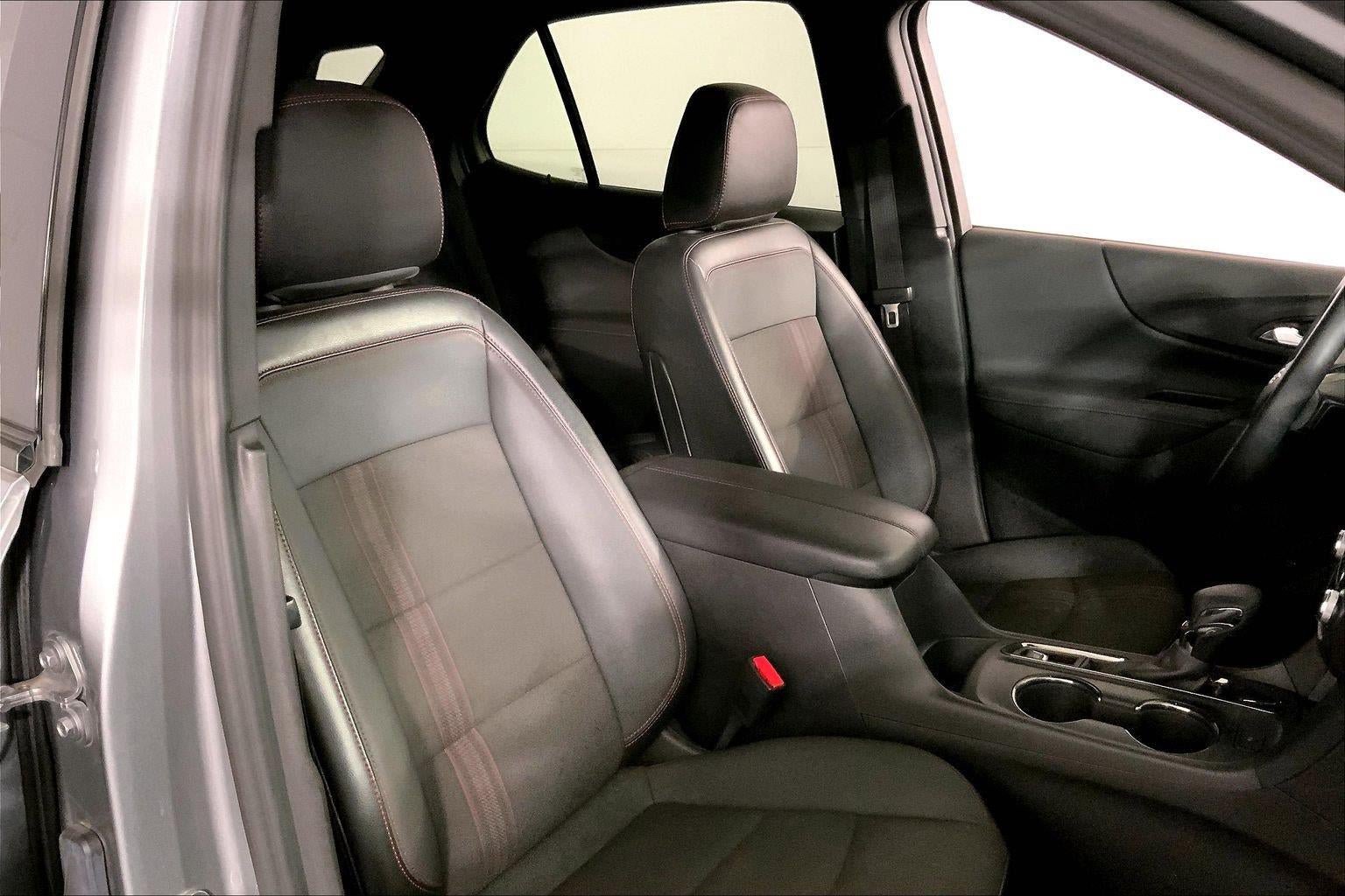 Used 2023 Chevrolet Equinox RS FWD image 7