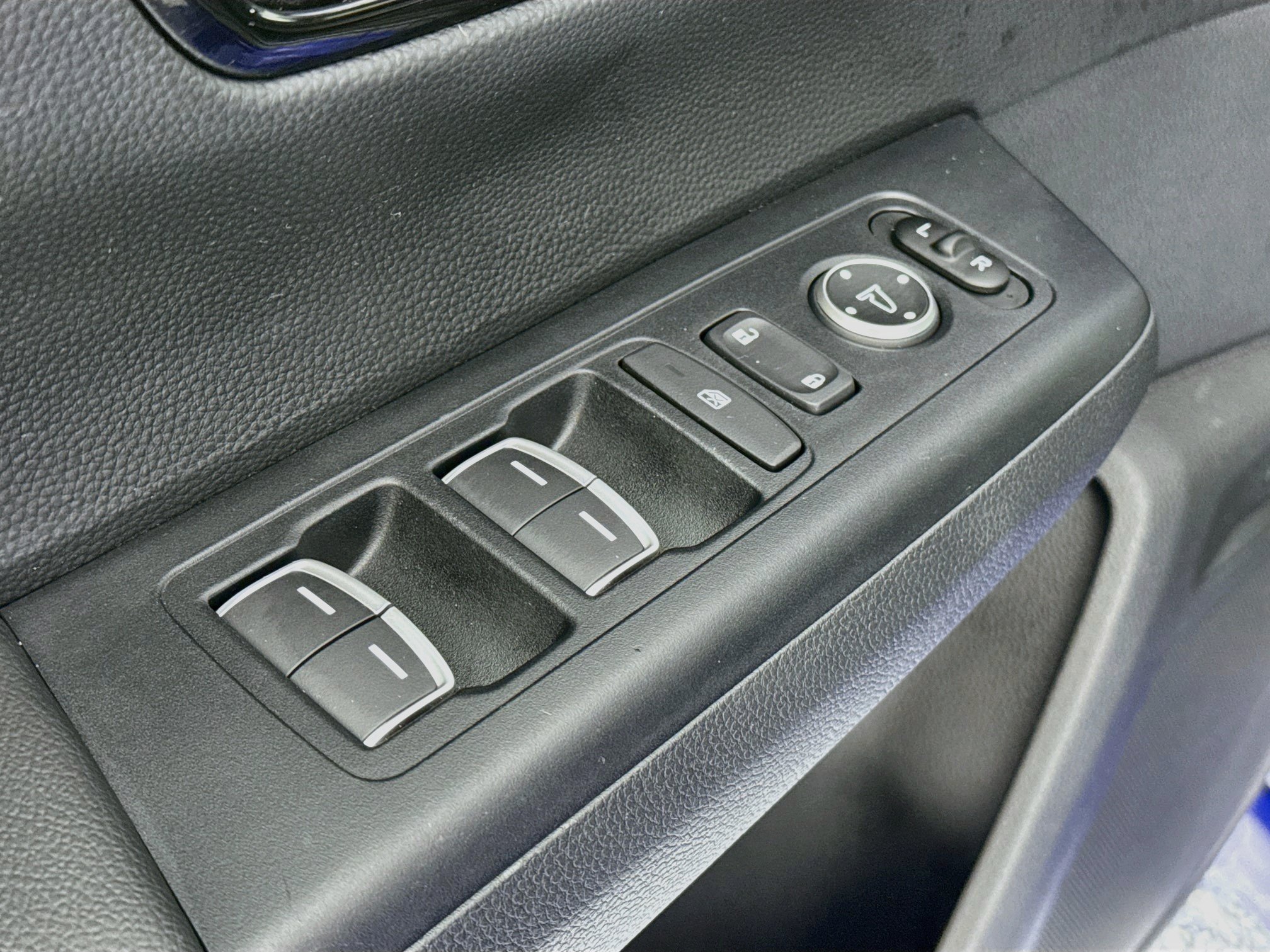 Certified 2024 Honda CR-V EX-L image 17