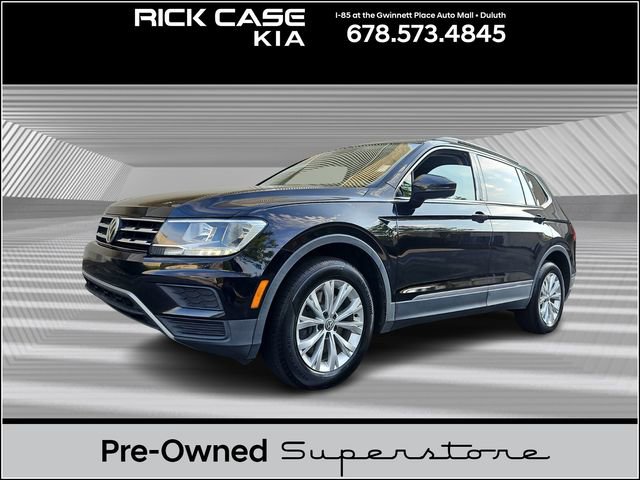 Used 2018 Volkswagen Tiguan SE w/ Panoramic Sunroof Package