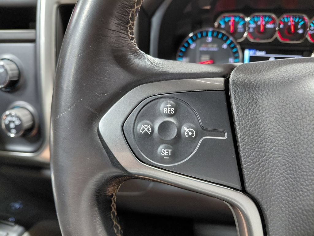 Used 2018 Chevrolet Silverado 1500 LT w/ All Star Edition AWD/4WD image 36
