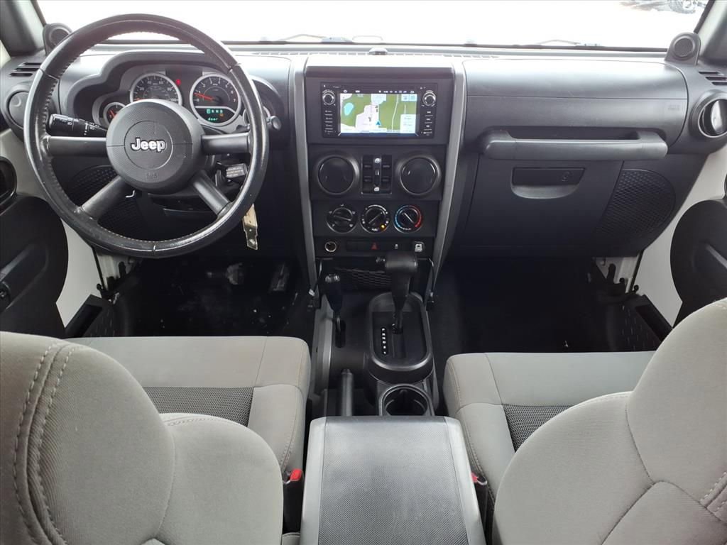 Used 2010 Jeep Wrangler Unlimited Sport image 13