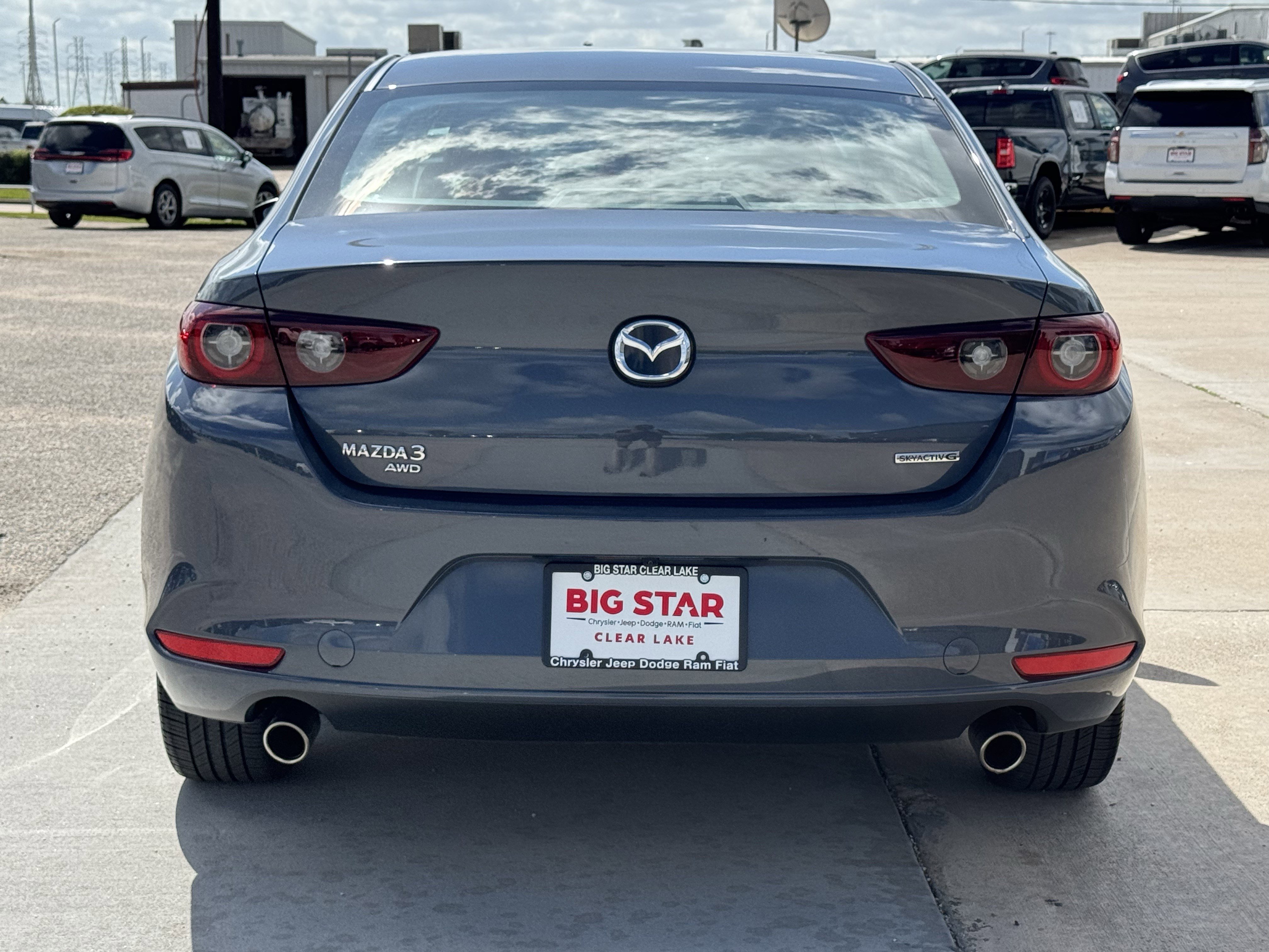 Used 2025 MAZDA MAZDA3 s image 10
