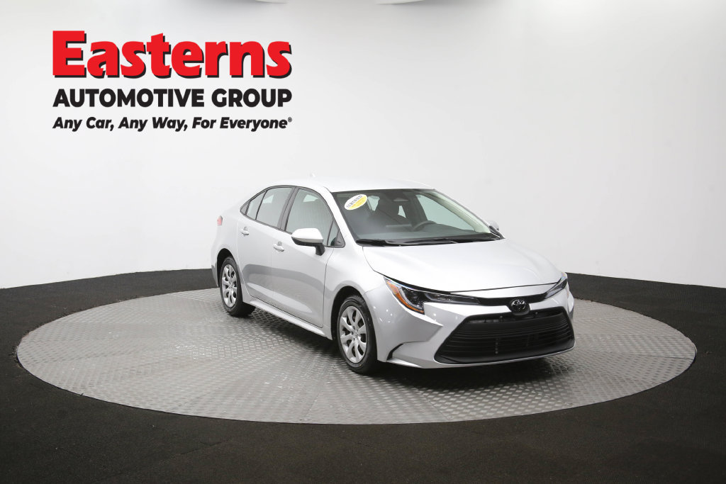 Used 2025 Toyota Corolla LE FWD image 51