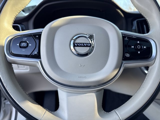 Used 2022 Volvo S60 B5 Inscription w/ Advanced Package image 19