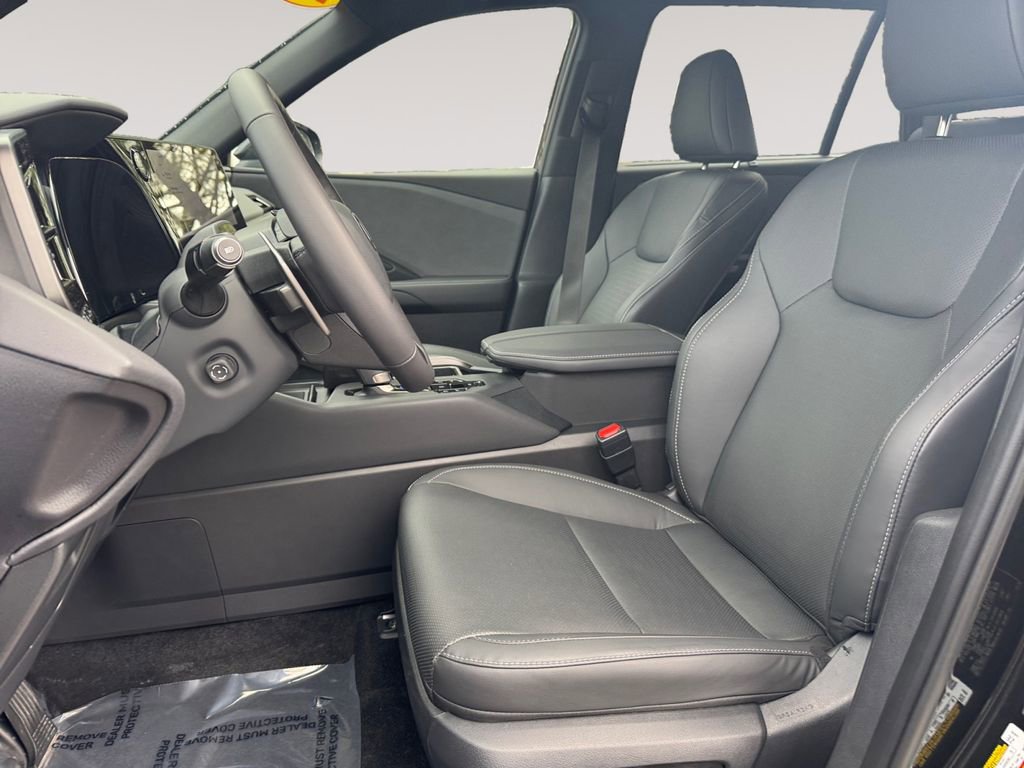 Used 2025 Lexus TX 350 AWD w/ Technology Package image 9
