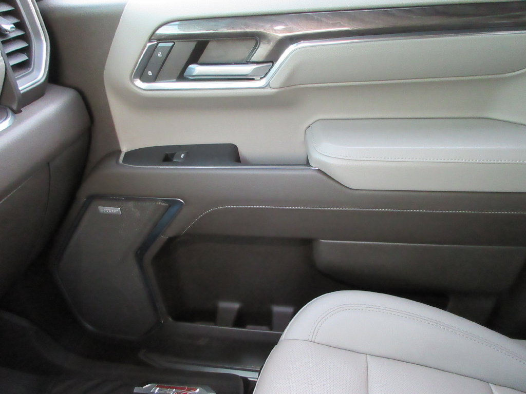 Certified 2024 Chevrolet Silverado 1500 LTZ AWD/4WD image 39
