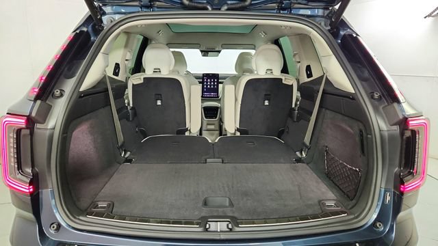 New 2026 Volvo EX90 Plus AWD/4WD image 40