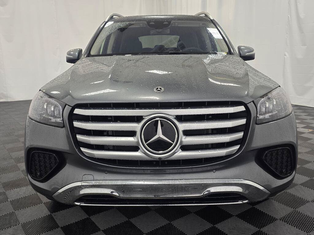 New 2026 Mercedes-Benz GLS 450 4MATIC image 9
