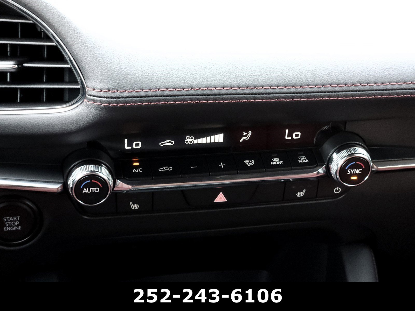 Used 2025 MAZDA MAZDA3 Carbon image 17