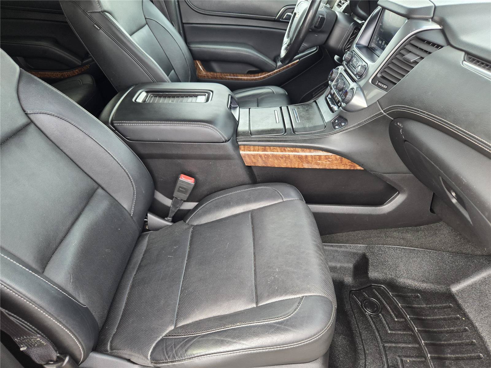 Used 2018 Chevrolet Tahoe Premier AWD/4WD image 12