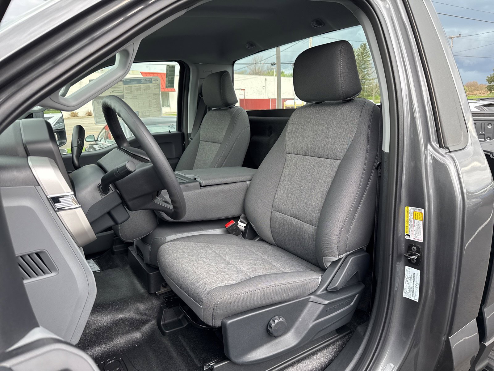 New 2026 Ford F250 XL w/ XL Off-Road Package AWD/4WD image 2