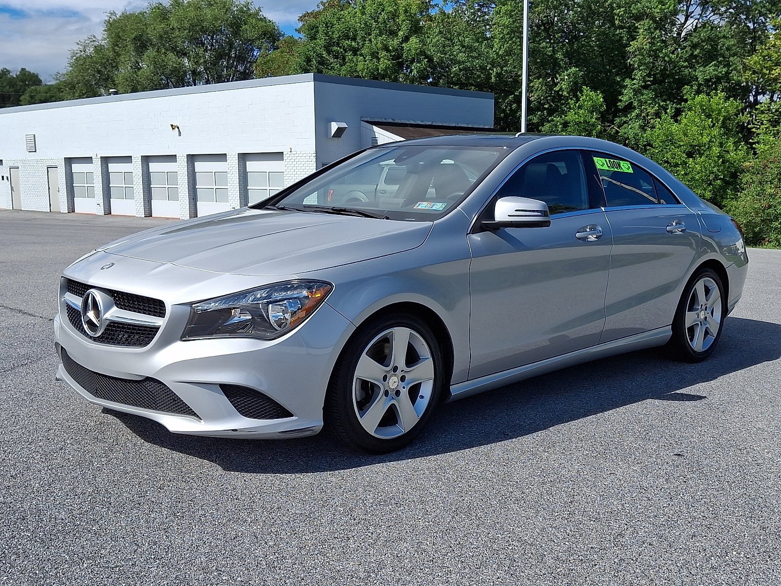 Used 2015 Mercedes-Benz CLA 250 image 3