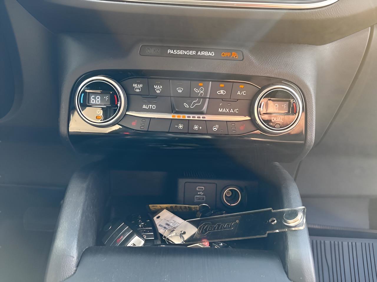 Used 2021 Ford Escape Titanium w/ Titanium Premium Package image 13