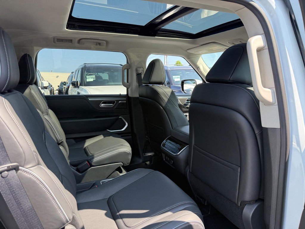 New 2027 INFINITI QX80 Luxe w/ Cargo Package AWD/4WD image 6