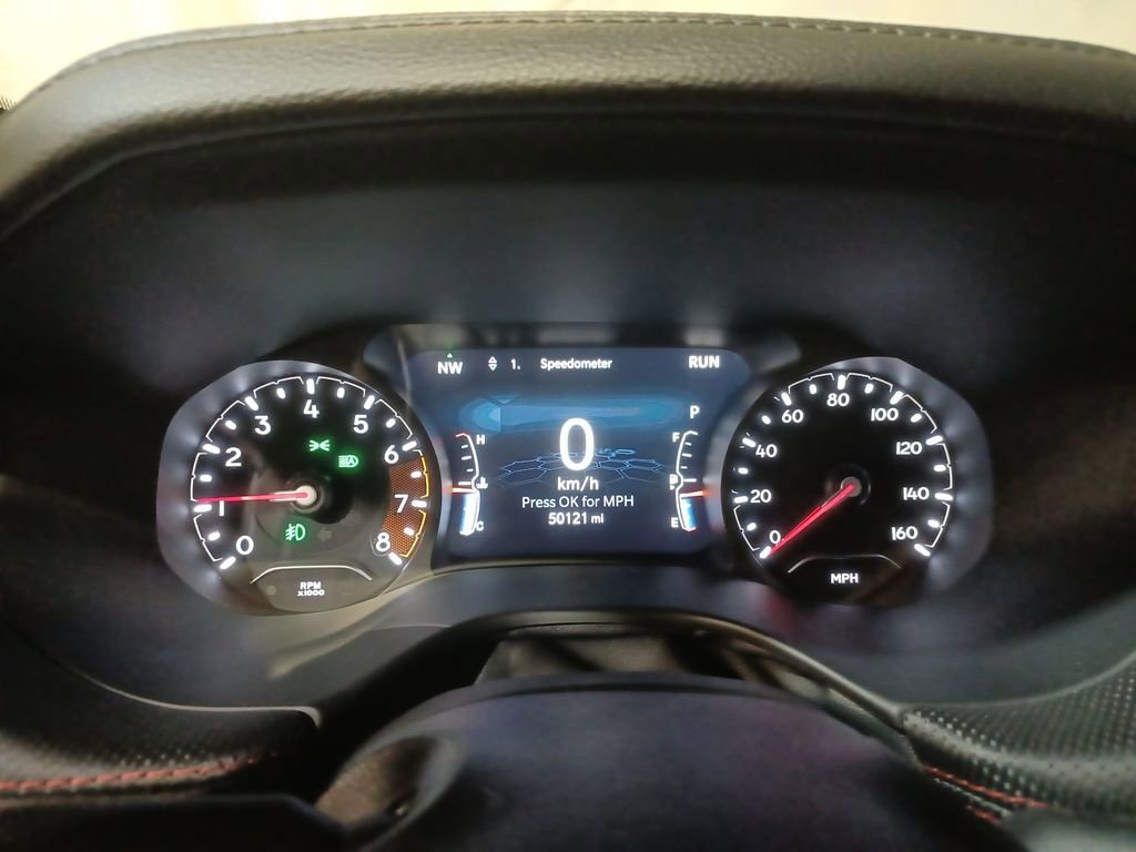 Used 2023 Jeep Compass Trailhawk w/ Trailhawk Convenience Group AWD/4WD image 10