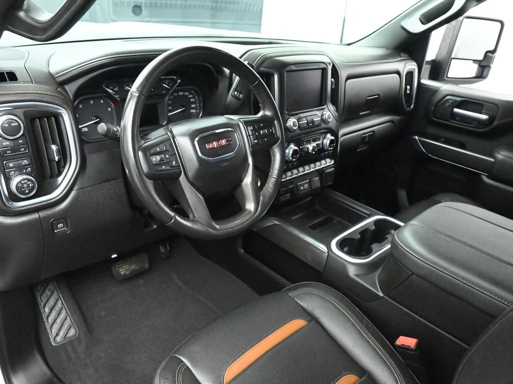 Used 2023 GMC Sierra 3500 AT4 image 10