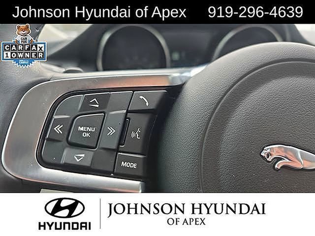 Used 2020 Jaguar E-PACE SE image 40