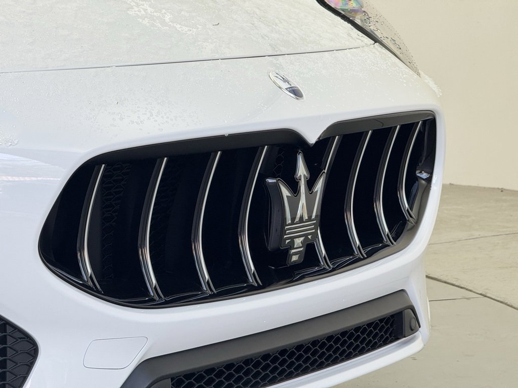 New 2025 Maserati Grecale GT image 27