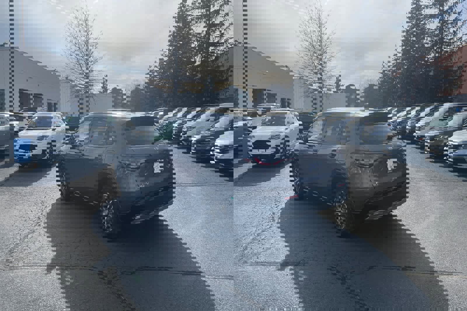 Used 2025 Honda HR-V EX-L image 6