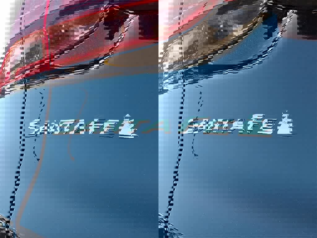 Used 2023 Hyundai Santa Fe SEL image 31