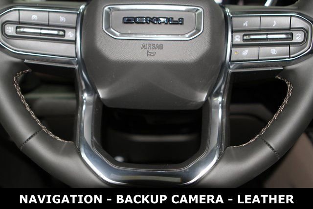 New 2026 GMC Canyon Denali image 16