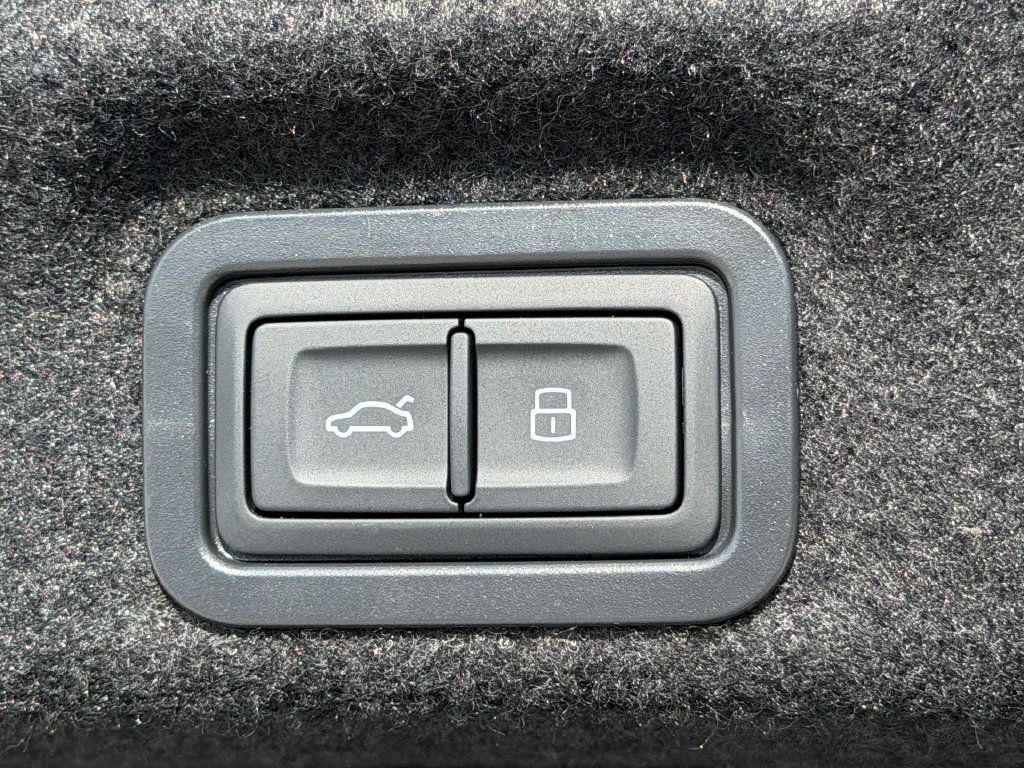 New 2026 Audi A6 Premium Plus AWD/4WD image 14
