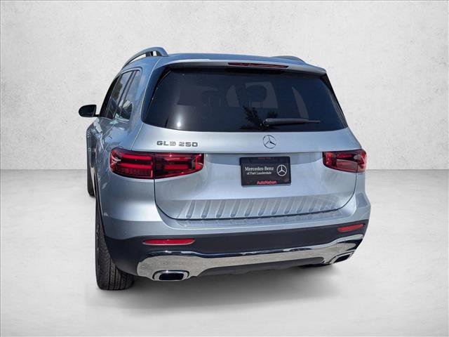 New 2026 Mercedes-Benz GLB 250 image 8