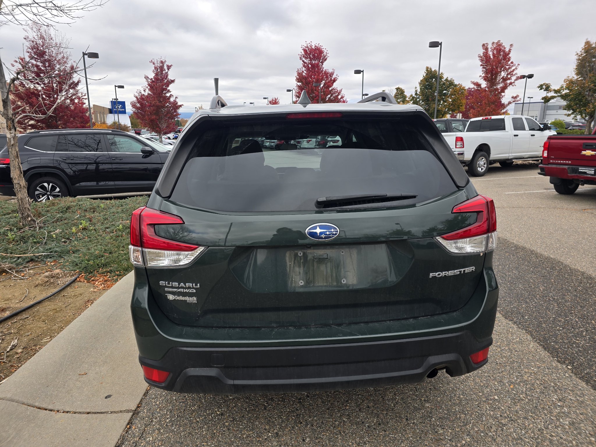 Used 2023 Subaru Forester Premium AWD/4WD image 5