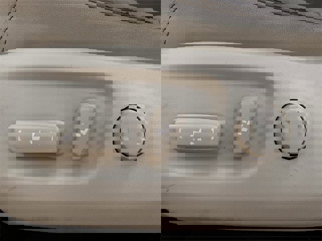 Used 2020 Lexus GX 460 Premium w/ Premium Package image 29