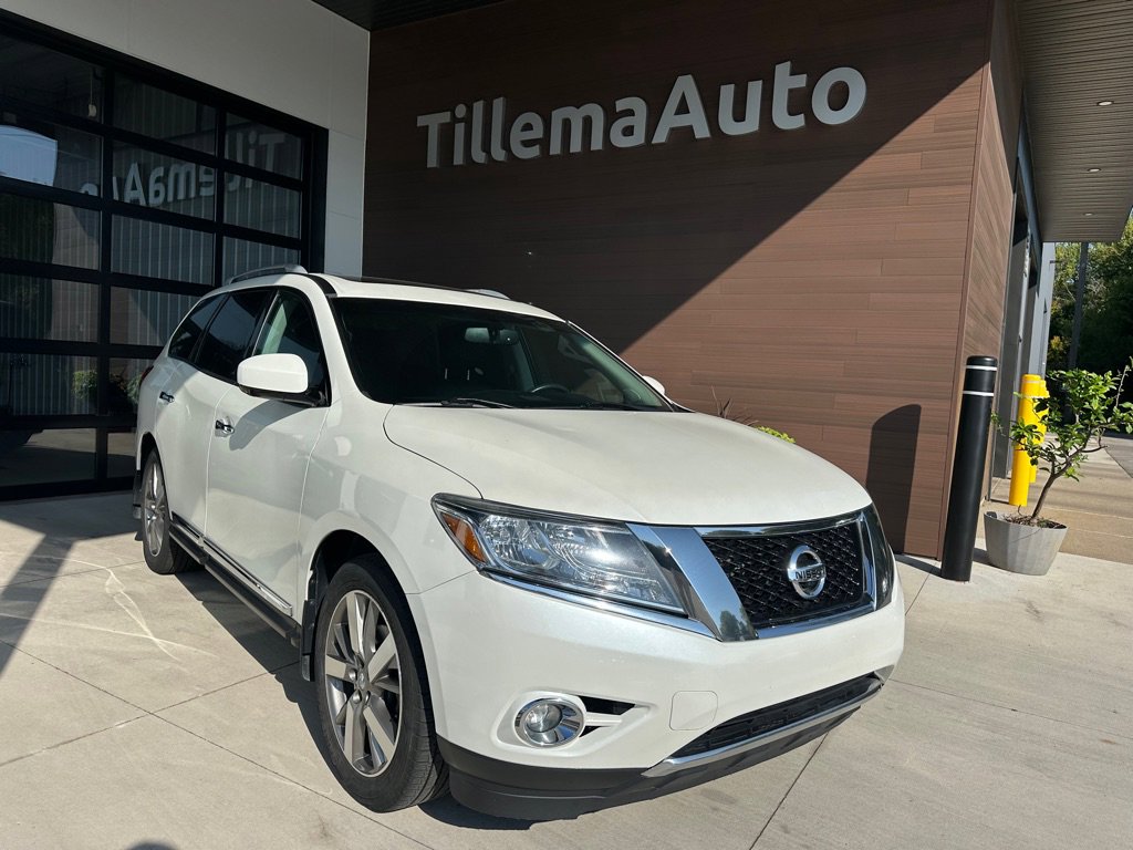 Used 2015 Nissan Pathfinder Platinum w/ Cargo Package