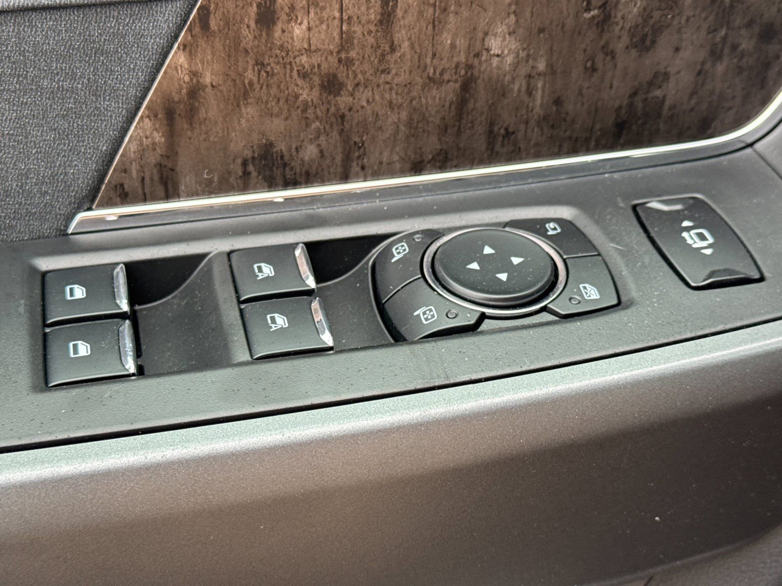 New 2026 Ford F250 Lariat w/ Lariat Premium Package image 11