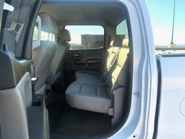 Used 2018 GMC Sierra 2500 SLT w/ Duramax Plus Package image 17