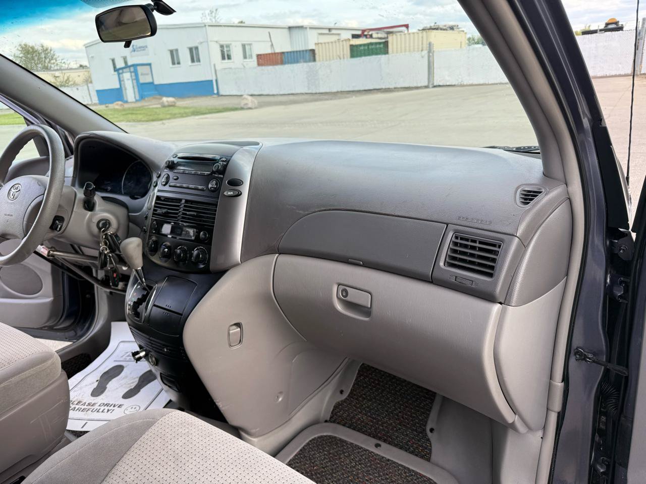 Used 2007 Toyota Sienna CE FWD image 26