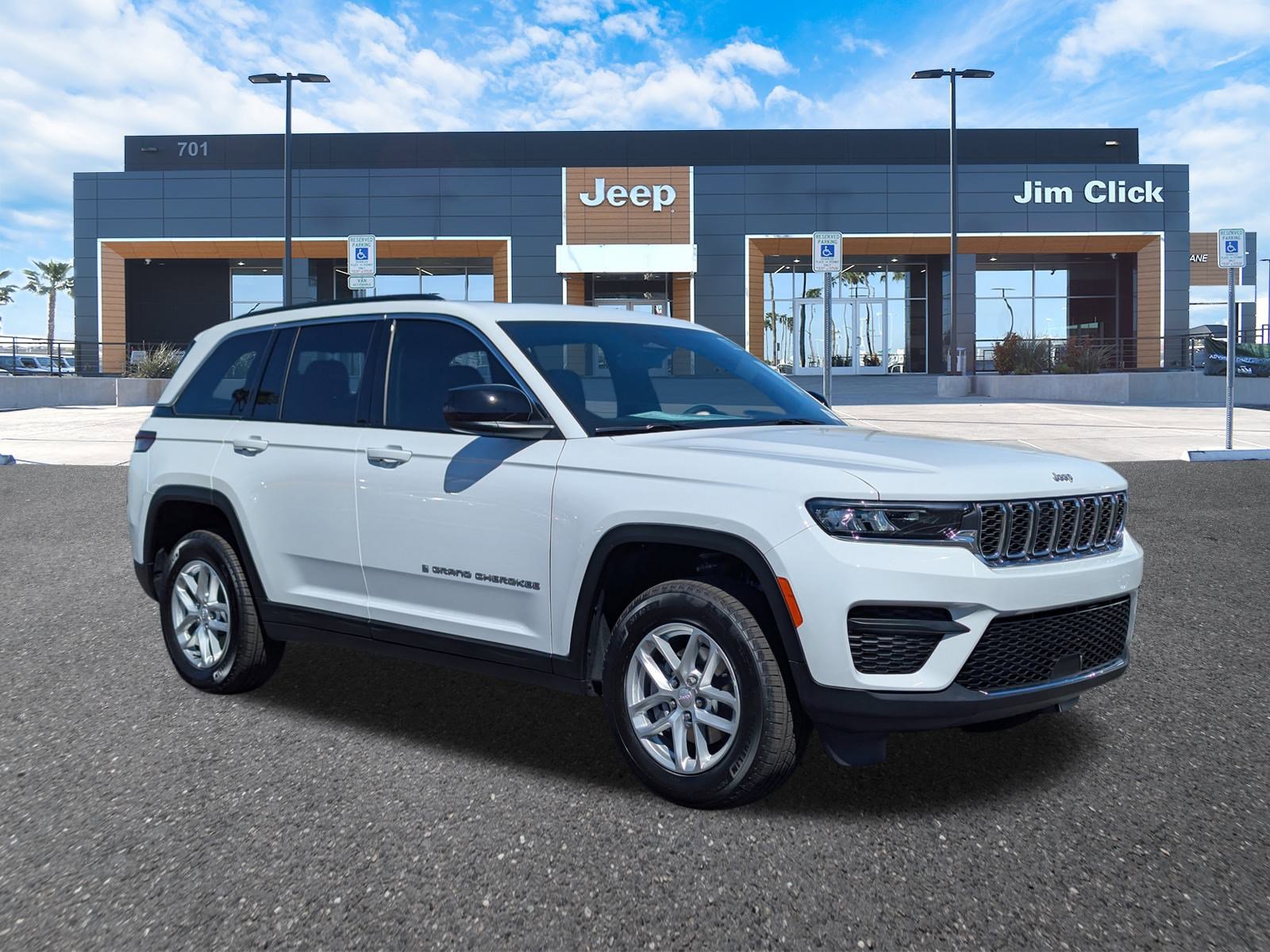 New 2025 Jeep Grand Cherokee Laredo X