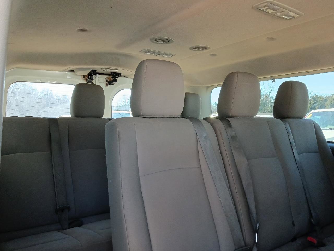 Used 2016 Nissan NV 3500 SV w/ SV Technology Package image 18