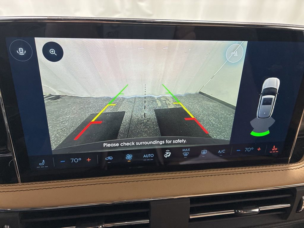 Used 2023 Lincoln Corsair Reserve w/ Jet Appearance Package image 19