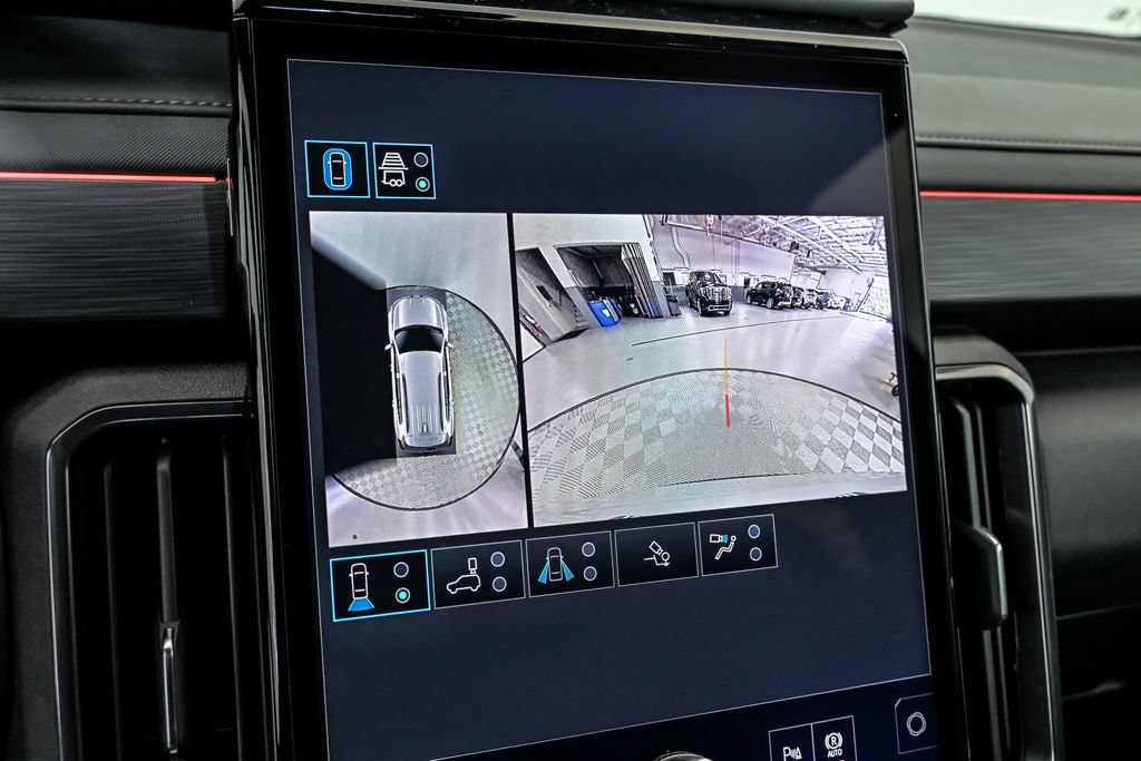 New 2027 GMC Acadia AT4 w/ Luxury Package AWD/4WD image 15