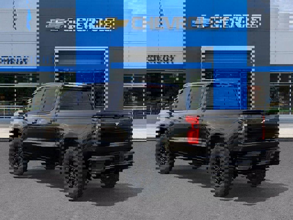 New 2026 Chevrolet Silverado 1500 ZR2 image 3